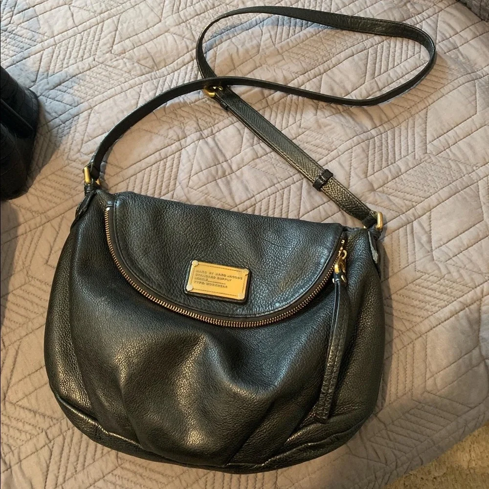 SOLD. Marc Jacobs bag - Picture 2 of 4